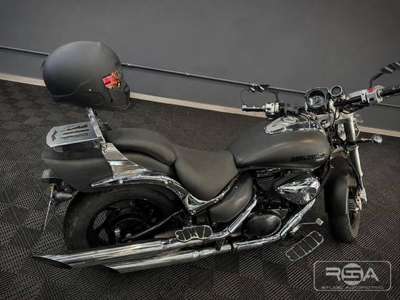 SUZUKI BOULEVARD M800 SUZUKI BOULEVARD M800